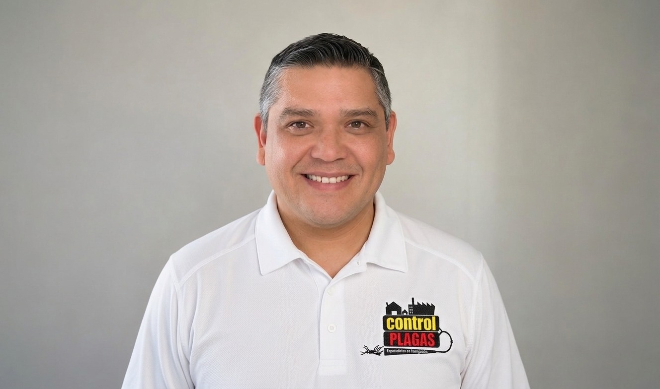Cristopher Alex Ruiz Parra, Gerente de Finanzas y Operaciones de CTRLPLAGAS